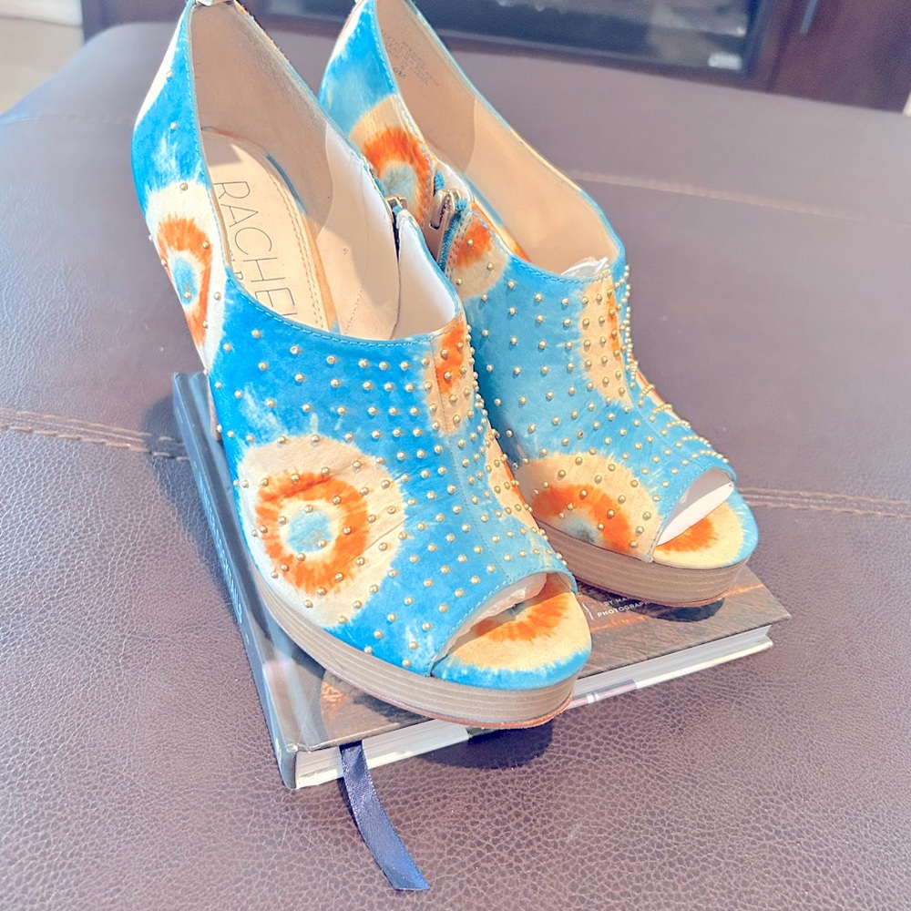 Rachel Roy 4 inch heel with gold beads leather sole complement any outfit.